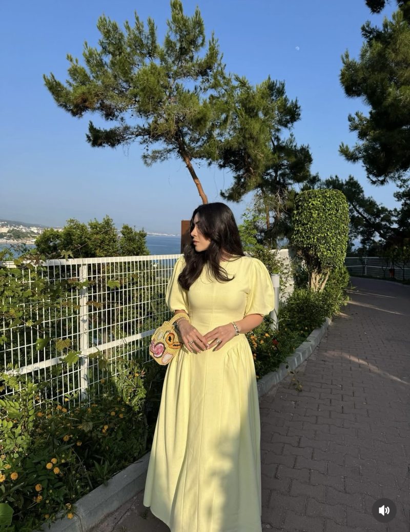 Robe jaune 💛 – Image 3