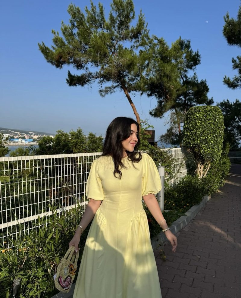 Robe jaune 💛 – Image 2