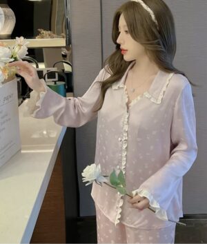 Pyjama mauve satiné 🪻