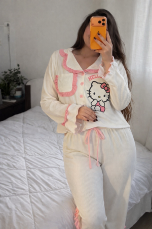 Pyjama hello kitty long(standard)